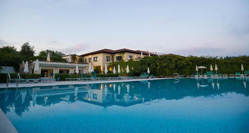 Club Hotel 3*