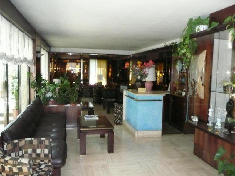 Hotel Club