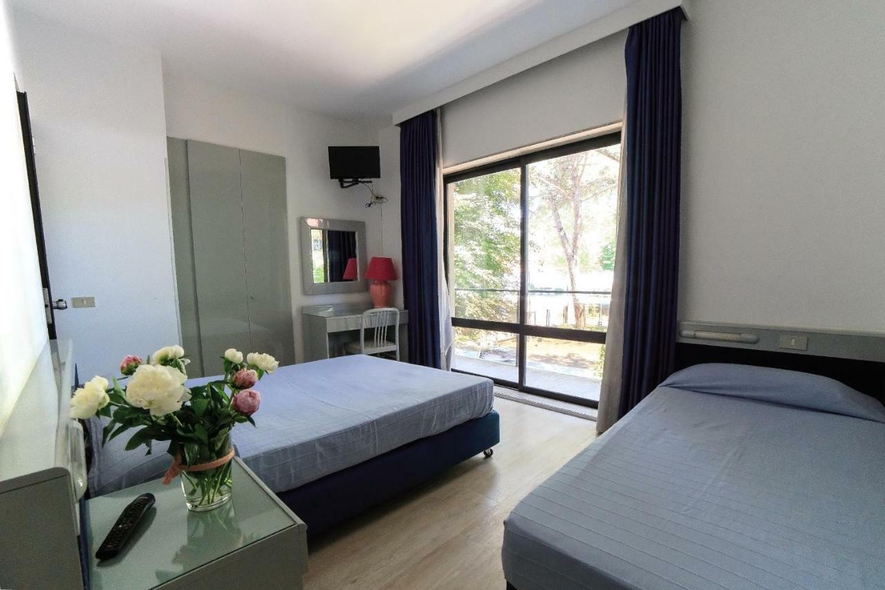Hotel Club