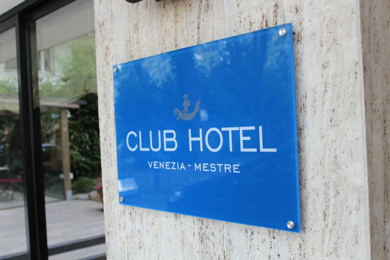 Hotel Club